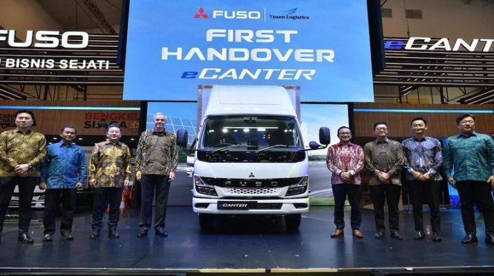 Transformasi Kendaraan Niaga, Truk Listrik eCanter Resmi Mengaspal dari GIIAS 2024