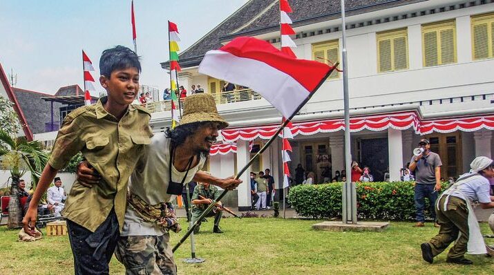 Kuntum Mawar di Peraduan para Pejuang