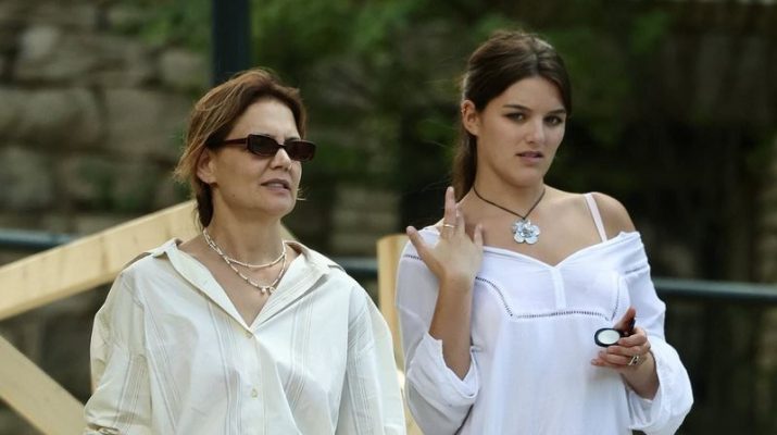 Suri Cruise Memulai Babak Baru di Carnegie Mellon University 