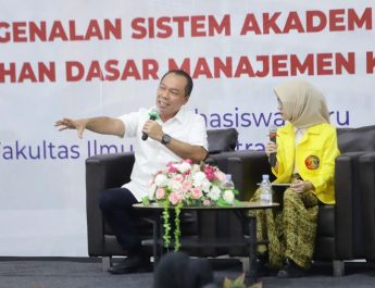 Mahasiswa Diminta Beradaptasi Terhadap Pesatnya Perkembangan Teknologi