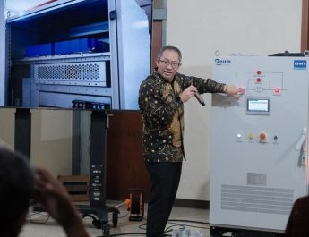 PT Chint Indonesia Hibahkan Peralatan Dynamic Voltage Restorer ke ITB