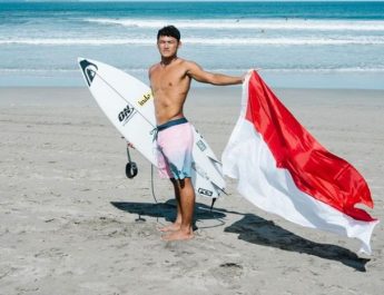 Rio Waida Melaju ke 16 Besar Fiji Pro