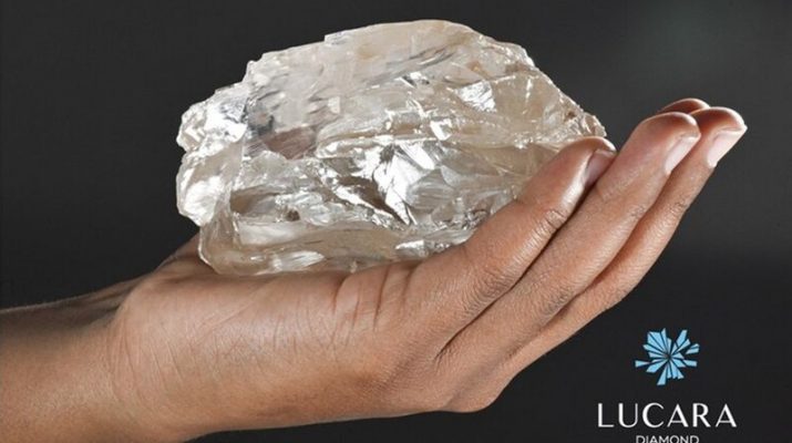 Batu Berlian Mentah 2.492 Karat Ditemukan di Botswana