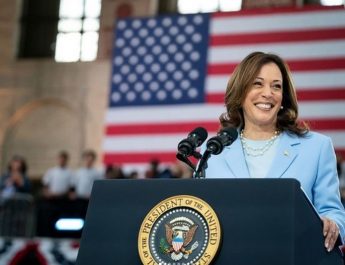 Kamala Harris Resmi Jadi Calon Presiden AS dari Demokrat