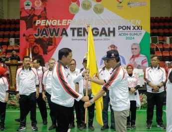 Lepas Kontingen ke PON XXI, Nana Sudjana: Jateng Bidik Minimal 50 Medali Emas, Target 3 Besar