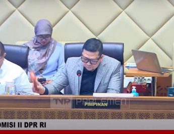 Tok! DPR Sahkan Revisi PKPU Pilkada Sesuai Putusan MK