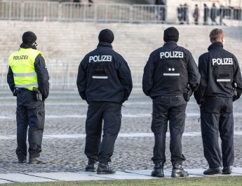 Otoritas Jerman tidak Menutup Kemungkinan Motif Terorisme di Solingen