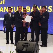 Pasangan Viman-Raden Dicky Terima SK dari NasDem dan Gerindra di Pilkada Kota Tasikmalaya