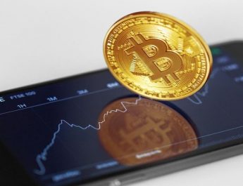 Ini Perbedaan Bitcoin dengan Skema Piramida