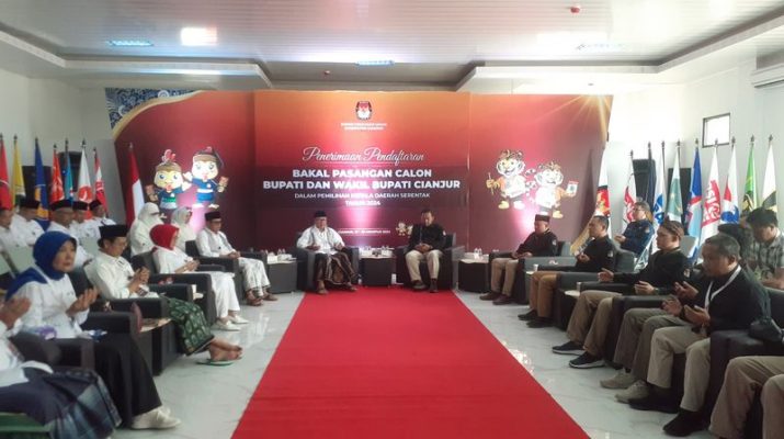 Siap Berkontestasi, Herman-Ibang Bapaslon Pertama yang Daftar ke KPU Cianjur