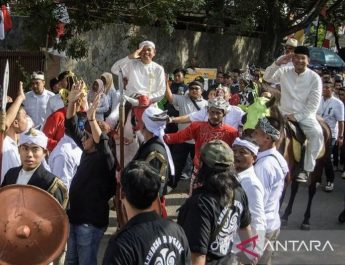 Dedi Mulyadi-Erwan Setiawan, Pasangan Pertama yang Mendaftar ke KPU Jawa Barat