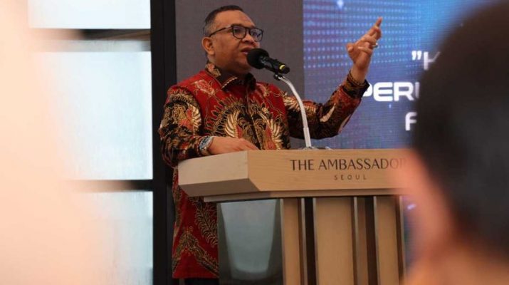 Guru Besar di Indonesia: Mendorong Prestise dan Kualitas Akademik