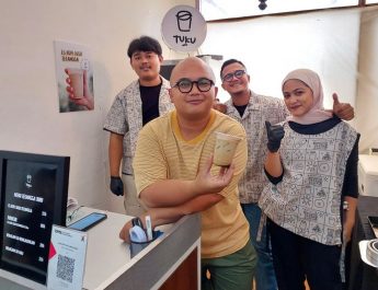 Hadir di Kota Bandung, Toko Kopi Tuku Kolaborasi dengan Usaha Setempat