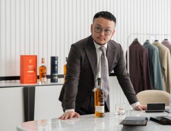 Pewaris Wong Hang Tailor Samuel Wongso Terpilih Jadi Sosok Inovatif Where Next Club oleh Glenfiddich