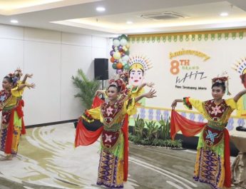 Grand Whiz Poins Simatupang Jakarta Rayakan Ulang Tahun ke-8 dengan Nuansa Betawi