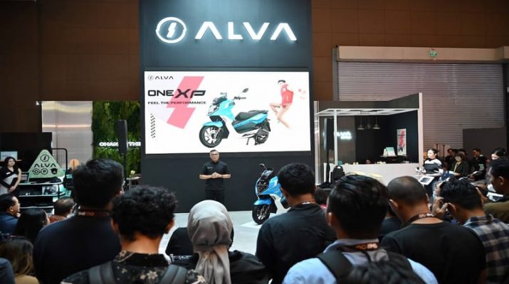 Motor Listrik Baru ALVA ONE XP Diluncurkan di IIMS 2024