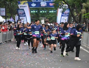 Ibnu Jamil Bangga Anaknya Ikut Kegiatan Lari untuk Kali Pertama