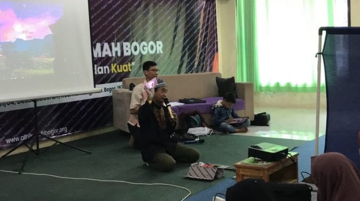 Santri di Bogor Dilatih Kewirausahaan dengan Budidaya Maggot