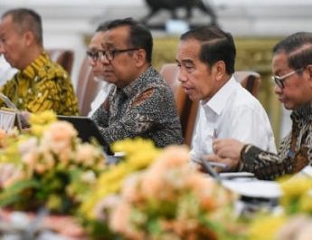 Istana Hormati Mensos Risma yang Ingin Mundur  dari Jabatannya