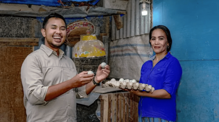 Andi Taufan Garuda Putra  Bantu Kembangkan Jutaan UMKM Lewat Amartha