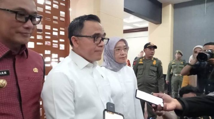 Menpan-RB Janji Sederhanakan Birokrasi Permudah Dosen Raih Profesor