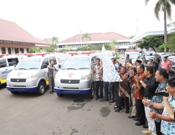 Pemkab Majalengka Salurkan Kendaraan Operasional Pelayanan Kesehatan