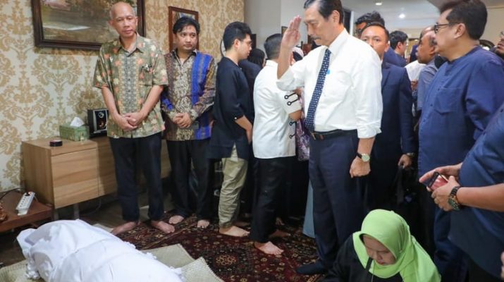 Luhut Pandjaitan Mengenang Faisal Basri: Ekonom Lugas Penuh Dedikasi