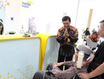 Bank Mandiri Taspen Gelar Program Direktur Menyapa Nasabah