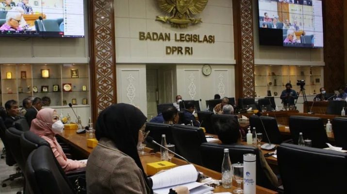 Rapat Baleg Memanas Saat Bahas Perubahan Pasal Jumlah Kementerian