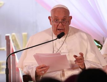 Apa Beda Penyebutan Pope dan Paus?