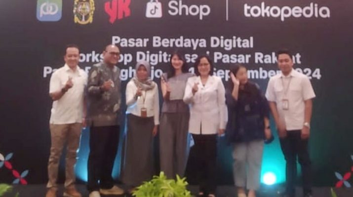 Tokopedia Bawa Produk Fashion dan Batik Pasar Beringharjo Masuk Pasar Berdaya Digital