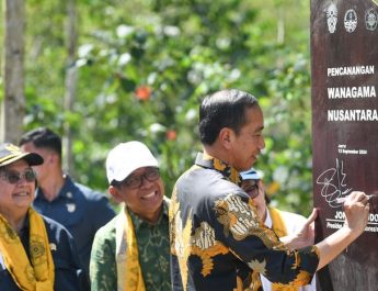 40 Hari Berkantor di IKN, Jokowi Dinilai Memaksakan Bangun Citra Baik Ibu Kota Baru