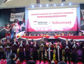 Telkomsel Rangkul Telkom University Praktikan Prinsip ESG