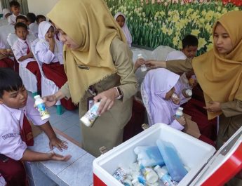 Pemenuhan Gizi Membutuhkan Literasi dan Edukasi, Bukan Penambahan Industri