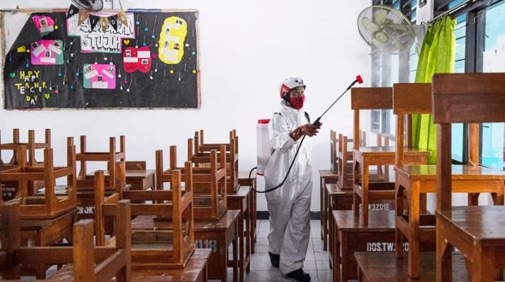 Peran Palang Merah Indonesia dalam Penanganan Pandemi COVID-19: Sterilisasi, Edukasi, dan Kolaborasi