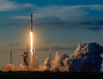 SpaceX Ajukan Gugatan Terhadap FAA Terkait Denda Pelanggaran Peluncuran Satelit