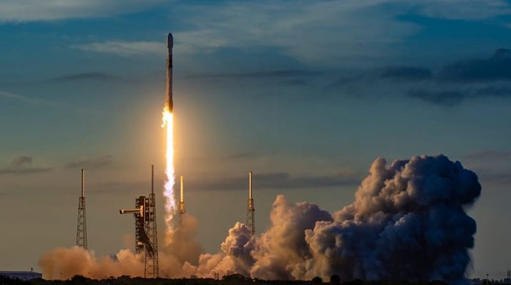 SpaceX Ajukan Gugatan Terhadap FAA Terkait Denda Pelanggaran Peluncuran Satelit