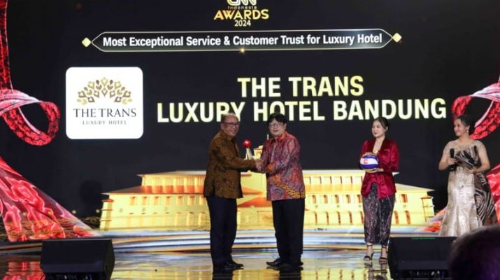 The Trans Luxury Hotel Raih Penghargaan Most Exceptional Service and Customer Trust for Luxury Hotel