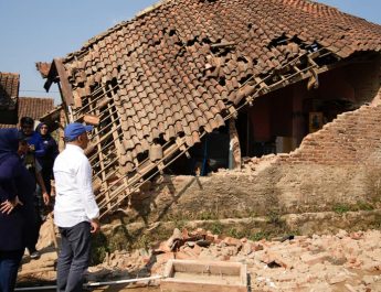 Polresta Bandung dan Polda Jawa Barat Sediakan Makanan Siap Saji bagi Korban Gempa