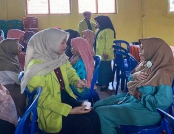 Sekolah Tinggi Ilmu Kesehatan Kuningan Gelar Pengabdian Masyarakat untuk Lansia