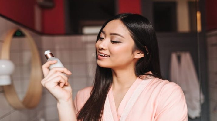 8 Tips Menghindari Reaksi Alergi dari Penggunaan Parfum