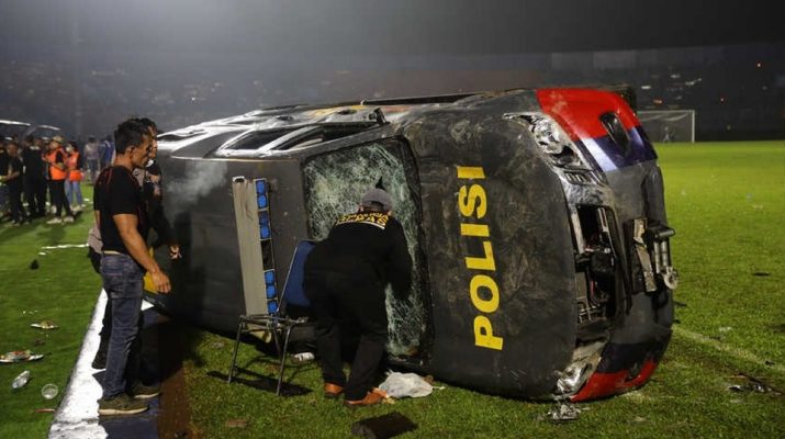 1 Oktober 2022: Ketika sepak bola berujung pada bencana kemanusiaan