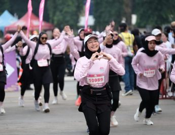 Fun Run Bergaya Modest Ini Ajak Perempuan Indonesia Jadi Versi Terbaik Mereka