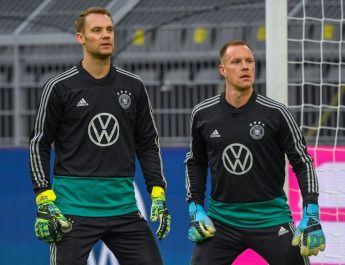 Neuer Tegaskan Tak Akan Kembali ke Timnas Jerman meski Ter Stegen Sedang Cedera