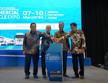 Pameran Kendaraan Komersial GIICOMVEC 2024 Resmi Digelar di JCC (updated)