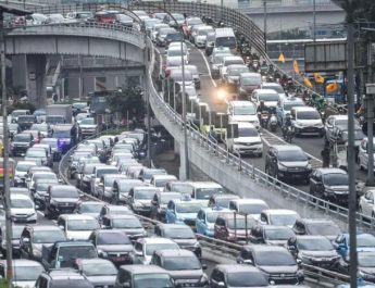 Ciptakan Kota Berorientasi Transit, Pemprov DKI Upayakan 55% Warga Naik Transportasi Publik