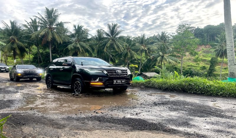 Kopdar Komunitas ID42NER Diwarnai Offroad Challenge di Lampung 