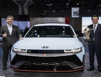 Hyundai Ioniq 5 N Raih Penghargaan World Performance Car 2024