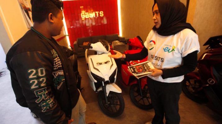 Gesits Targetkan Penjualan 20 ribu Unit Motor Listrik pada 2024