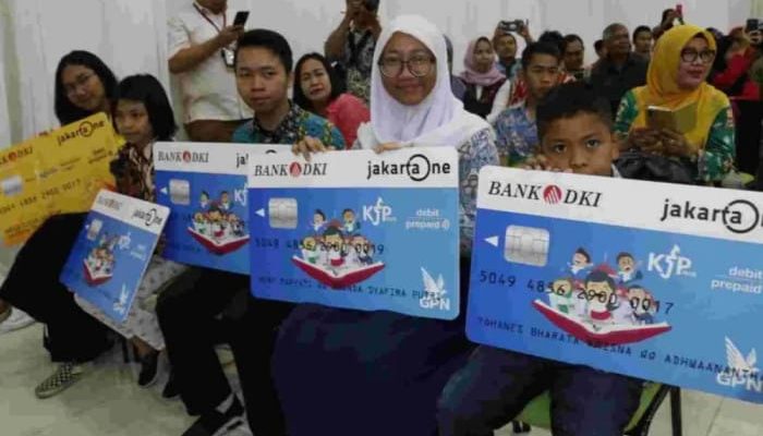 Jakarta Tambah Anggaran Rp200 Miliar untuk KJP dan KJMU